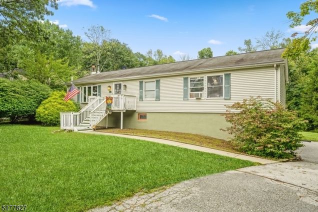 53 Lincoln Pl Newton Town, NJ House Sold - Photo 1 of 1. Opens carousel modal
