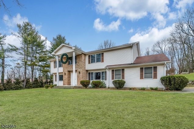 9 Campgaw Rd Mahwah Twp., NJ House Sold - Photo 1 of 48. Opens carousel modal