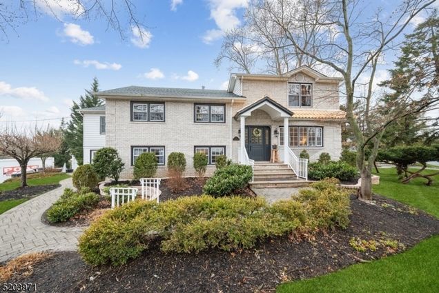 13 Deerfield Dr Florham Park Boro, NJ House Sold - Photo 1 of 46. Opens carousel modal