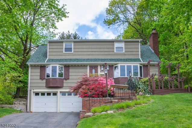 85 Mountain Ave North Caldwell Boro, NJ House Sold - Photo 1 of 35. Opens carousel modal