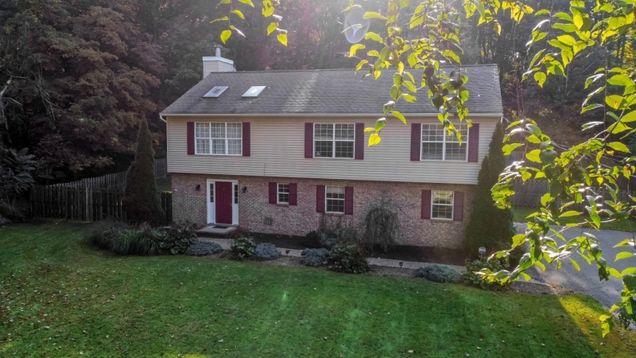2 Hill Ter Fredon Twp., NJ House Sold - Photo 1 of 17. Opens carousel modal