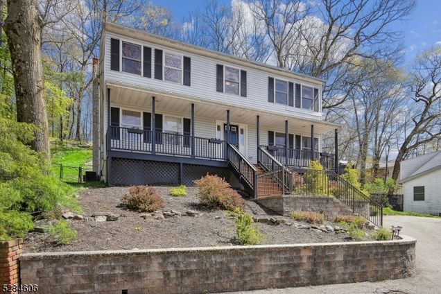 15 N Lake Shore Dr Rockaway Twp., NJ House Sold - Photo 1 of 33. Opens carousel modal