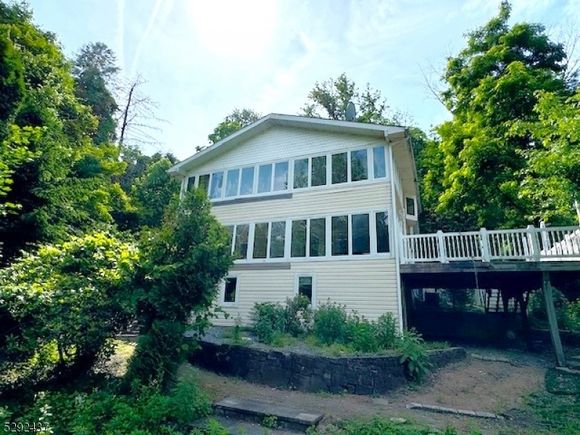 11 Peace Valley Rd Montville Twp., NJ House Sold - Photo 1 of 21. Opens carousel modal