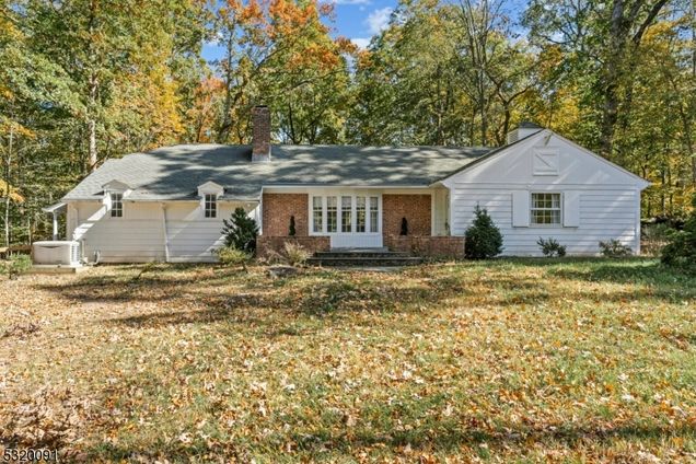 76 Round Top Road Warren Twp., NJ House Sold - Photo 1 of 27. Opens carousel modal