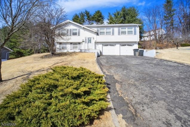 31 Myrtle Ave Wayne Twp., NJ House Sold - Photo 1 of 22. Opens carousel modal