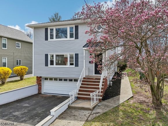 214 E 9Th Ave Roselle Boro, NJ Multifamily Sold - Photo 1 of 23. Opens carousel modal
