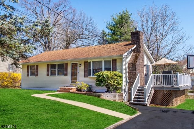 8 Monroe Ave Vernon Twp., NJ House Sold - Photo 1 of 22. Opens carousel modal