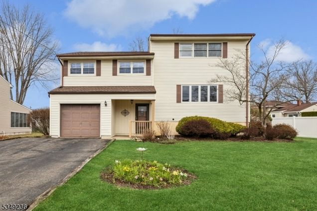 31 Devonshire Ter Mount Olive Twp., NJ House Sold - Photo 1 of 49. Opens carousel modal