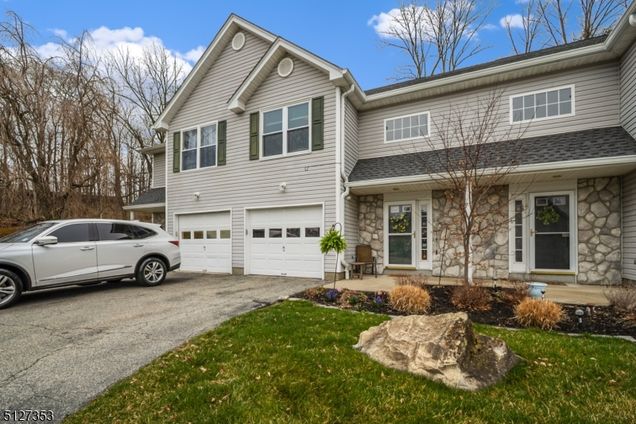 18 Beechmont Ter Hardyston Twp., NJ House Sold - Photo 1 of 34. Opens carousel modal