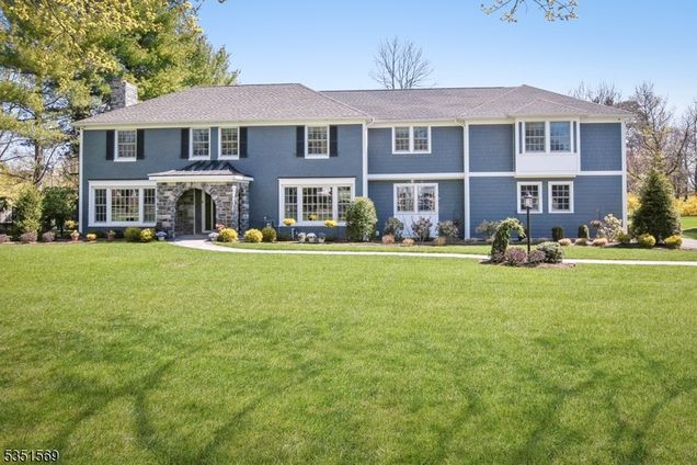 1387 CHAPEL HILL RD Mountainside Boro, NJ House Sold - Photo 1 of 31. Opens carousel modal