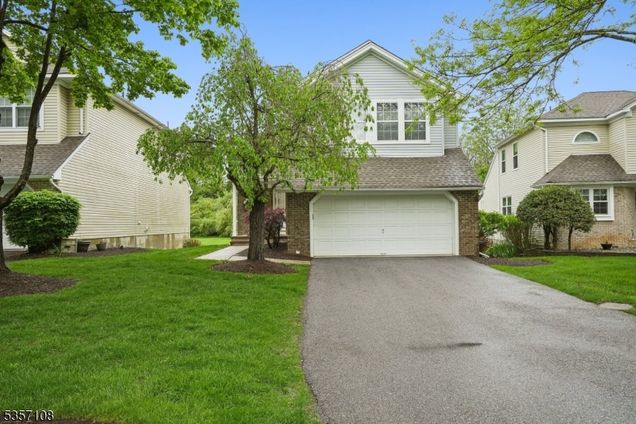 21 Mountain View Ct Hardyston Twp., NJ House Sold - Photo 1 of 13. Opens carousel modal