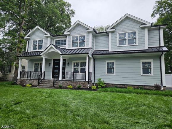 32 North Ave Fanwood Boro, NJ House Active - Photo 1 of 36. Opens carousel modal