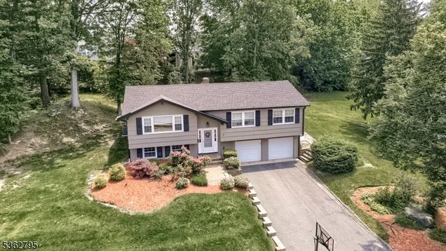 7 Knight Rd