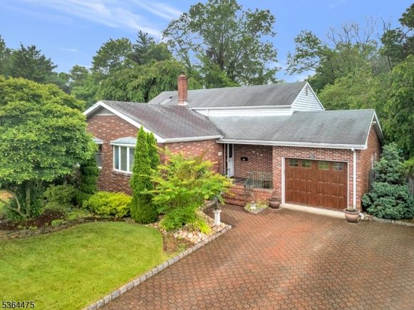 605 Beechwood Ave Middlesex Boro, NJ House Active - Photo 1 of 37. Opens carousel modal