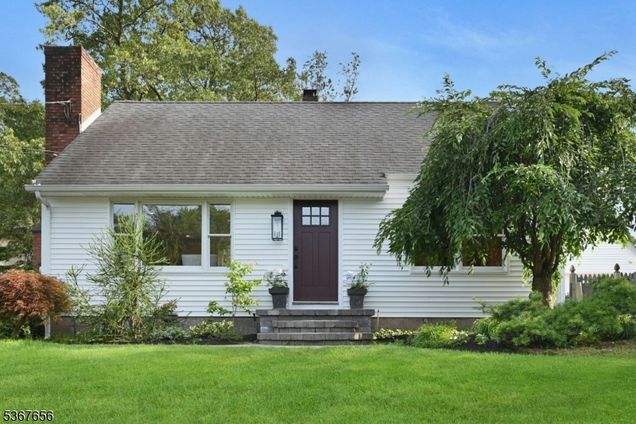 103 College Rd