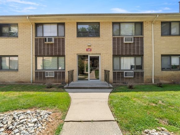 401 Highway 22 Building 48 Unit H North Plainfield Boro, NJ Condo Active - Photo 1 of 10. Opens carousel modal
