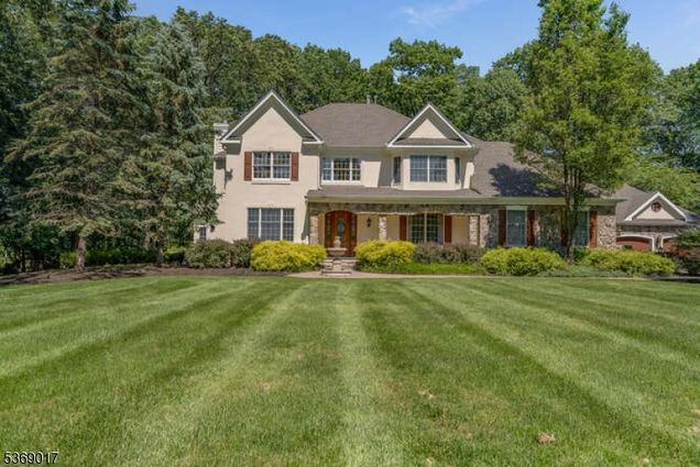 16 Overlook Rd Readington Twp., NJ House Active - Photo 1 of 35. Opens carousel modal
