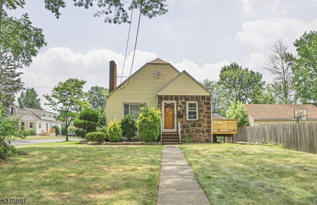 359 High St