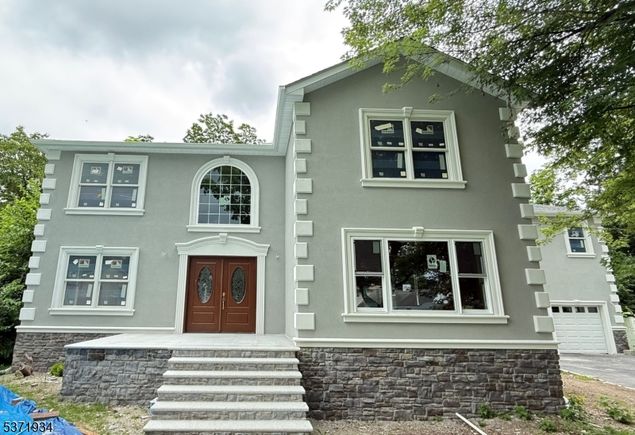 237 Jacksonville Dr