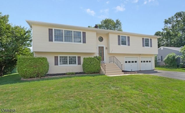 243 Powderhorn Dr