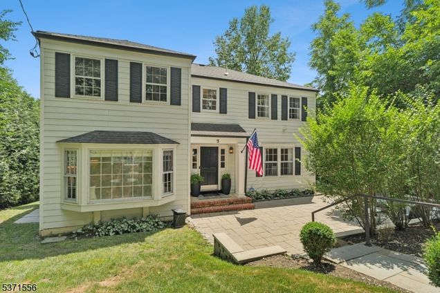 9 Stony Hill Ct Summit City, NJ House Active - Photo 1 of 42. Opens carousel modal