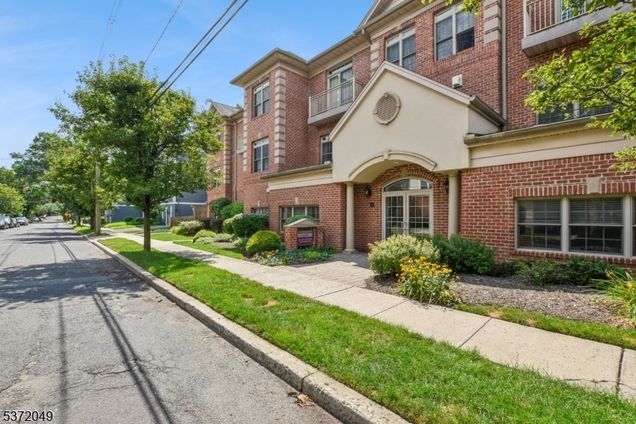 31 Church St. Unit 306 Unit 306