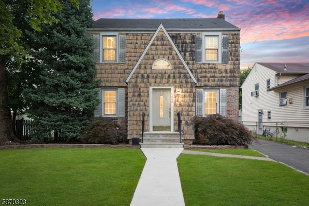 1048 Liberty Ave Union Twp., NJ House Active - Photo 1 of 25. Opens carousel modal