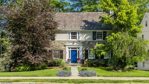 108 Wyoming Ave