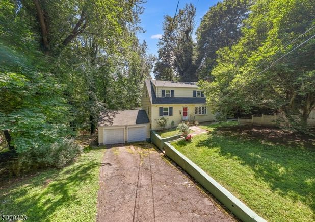 160 Springfield Ave