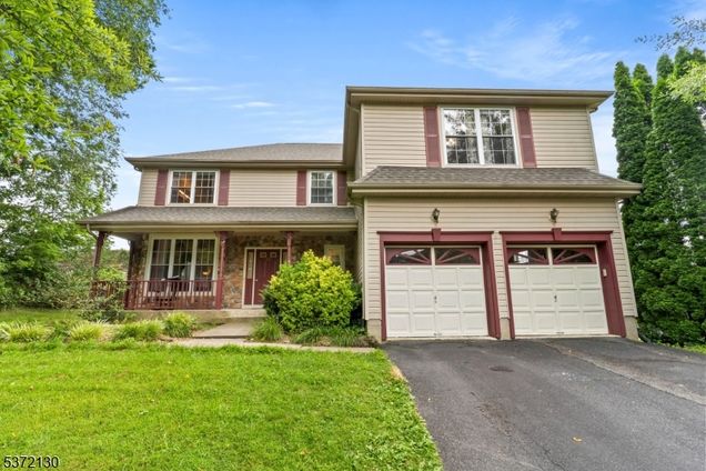 132 Pudding Stone Way