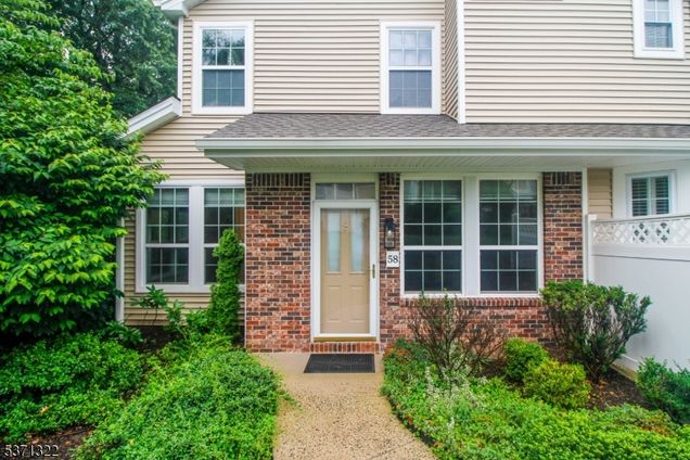 58 Pheasant Brook Court