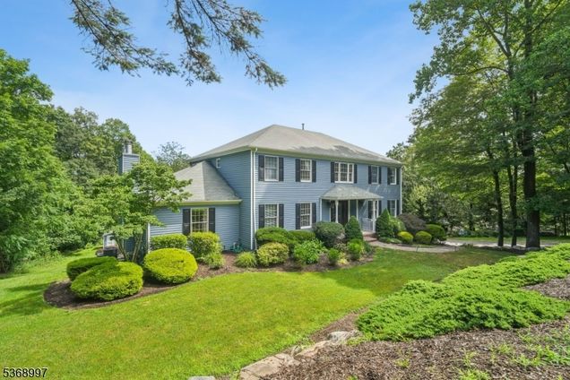 4 Hidden Acres Dr Kinnelon Boro, NJ House Active - Photo 1 of 26. Opens carousel modal