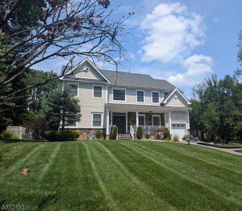 1519 Frank St Scotch Plains Twp., NJ House Active - Photo 1 of 35. Opens carousel modal