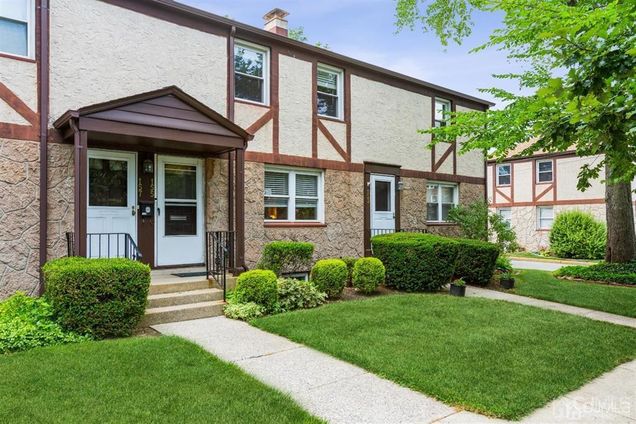 155 Rose Street Metuchen, NJ Townhouse Sold - Photo 1 of 15. Opens carousel modal