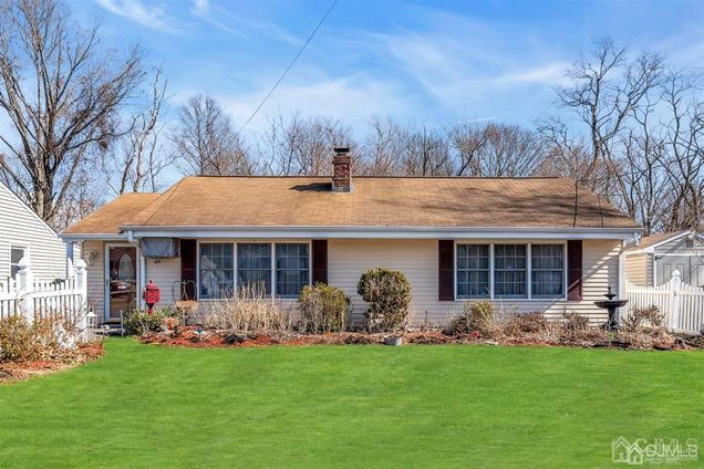 49 Elliot Place Edison, NJ House Sold - Photo 1 of 27. Opens carousel modal
