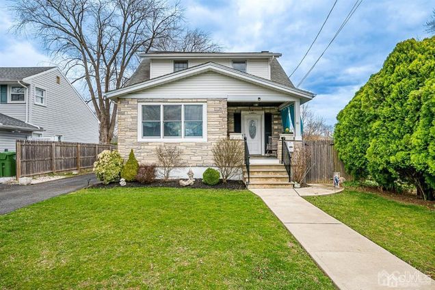 41 Columbus Avenue Edison, NJ House Sold - Photo 1 of 32. Opens carousel modal