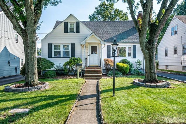 25 Stockton Street Metuchen, NJ House Sold - Photo 1 of 36. Opens carousel modal