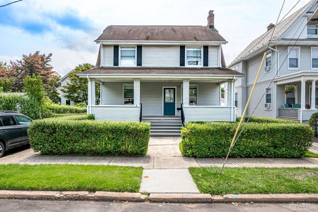 120 Park Place Highland Park, NJ House Sold - Photo 1 of 37. Opens carousel modal