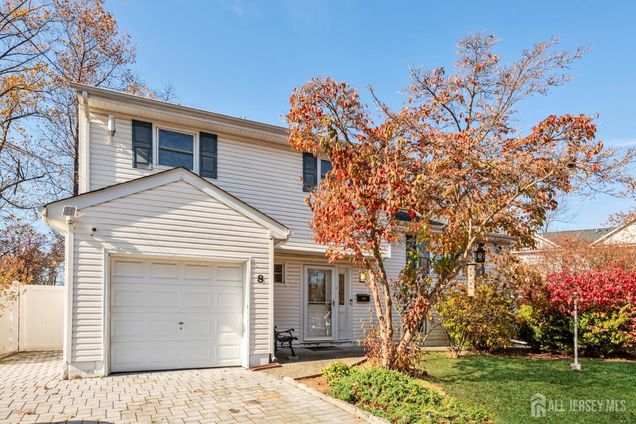 8 Carlisle Court Edison, NJ House Sold - Photo 1 of 31. Opens carousel modal