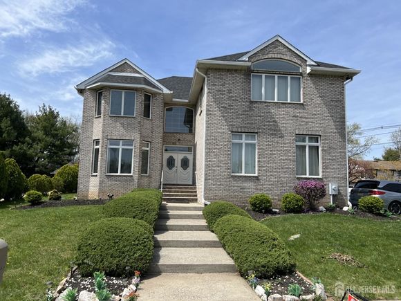177 Mundy Avenue Edison, NJ House Active - Photo 1 of 47. Opens carousel modal