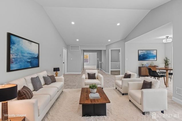 3 Bristol Court Unit D