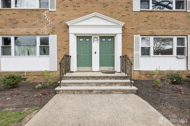172 Evergreen Road Unit 22A Edison, NJ Condo Active - Photo 1 of 12. Opens carousel modal