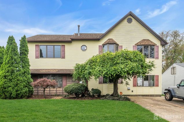 28 Colton Road Edison, NJ House Sold - Photo 1 of 58. Opens carousel modal