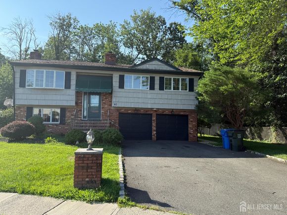 40 Winding Road Iselin, NJ House Active - Photo 1 of 3. Opens carousel modal