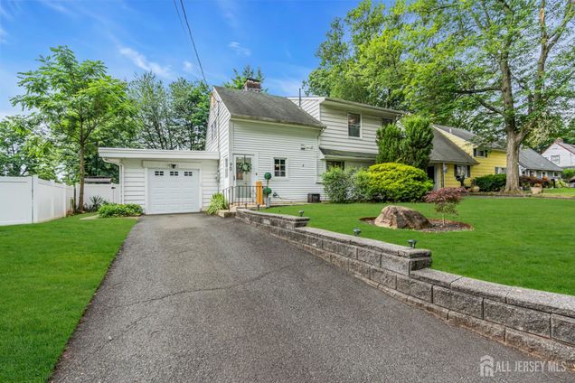 90 Ridge Road
