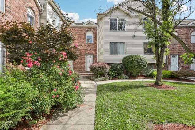 306 Holly Drive