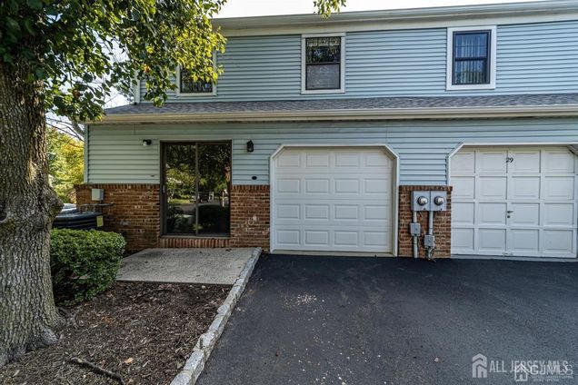 31 Aspen Drive