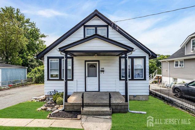 348 Woodbine Way Old Bridge, NJ House Active - Photo 1 of 13. Opens carousel modal