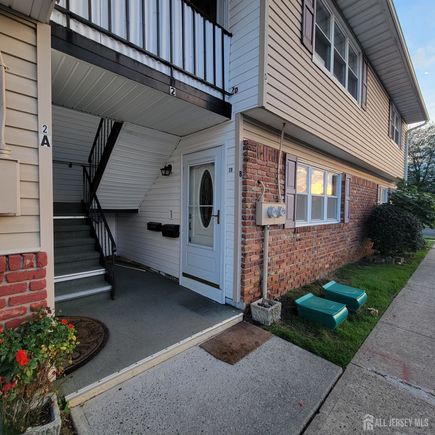 2 Maine Court Unit B
