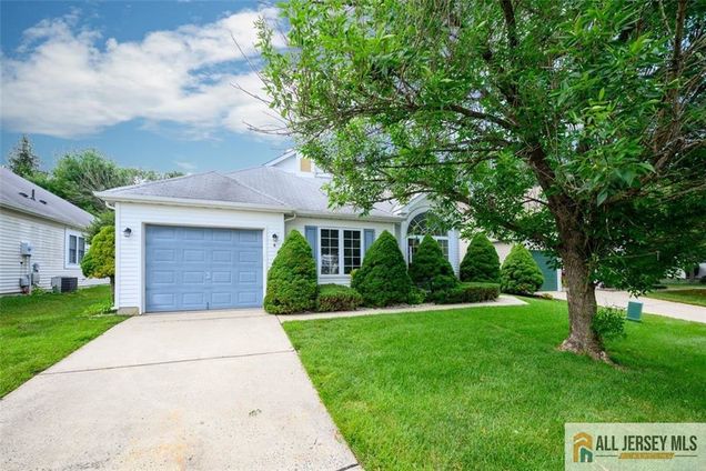 4 Penny Lane Jackson, NJ House Active - Photo 1 of 43. Opens carousel modal